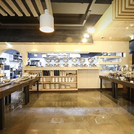 Trt Hotel Пусан Екстериор снимка