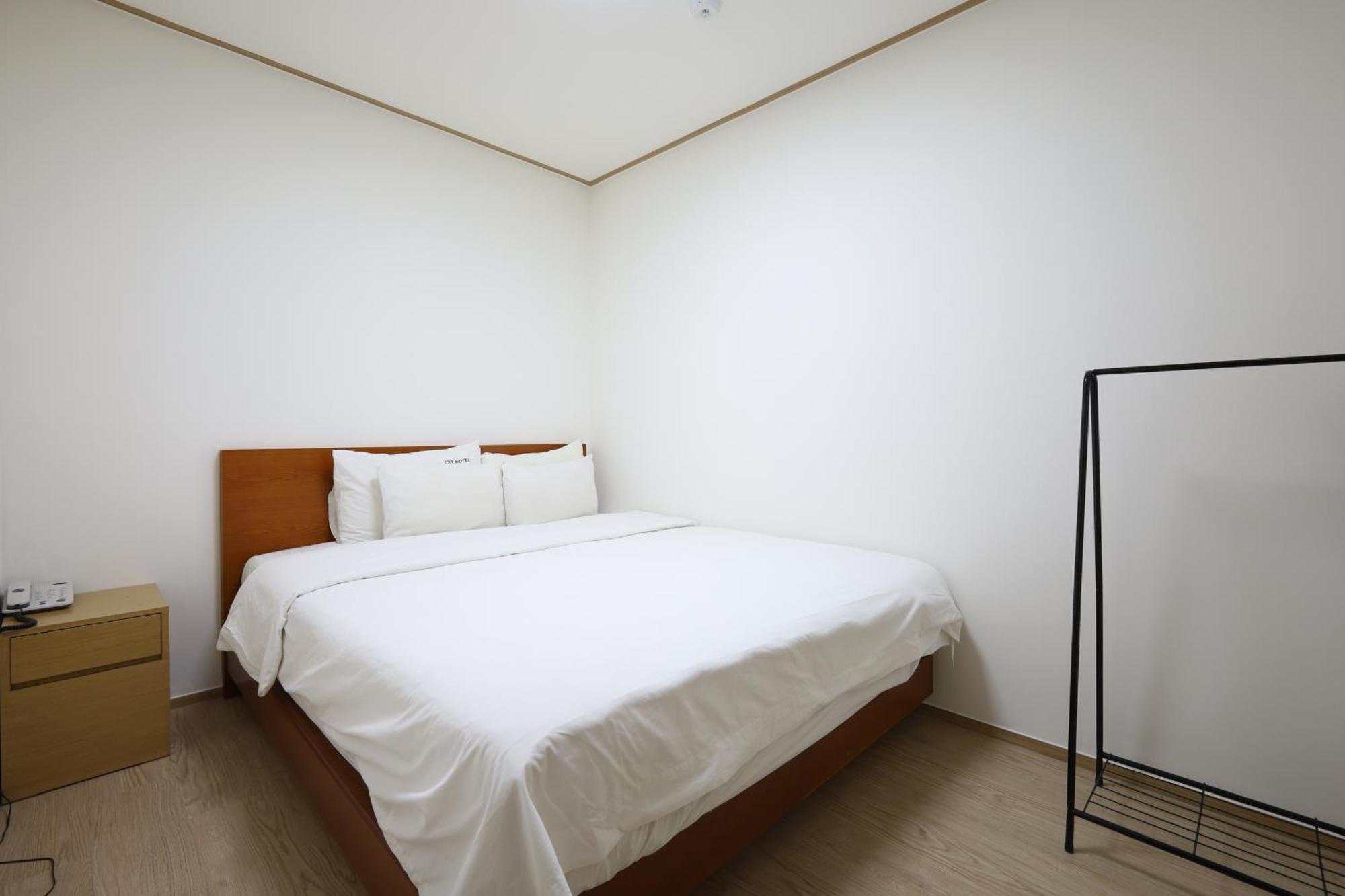 Trt Hotel Пусан Екстериор снимка