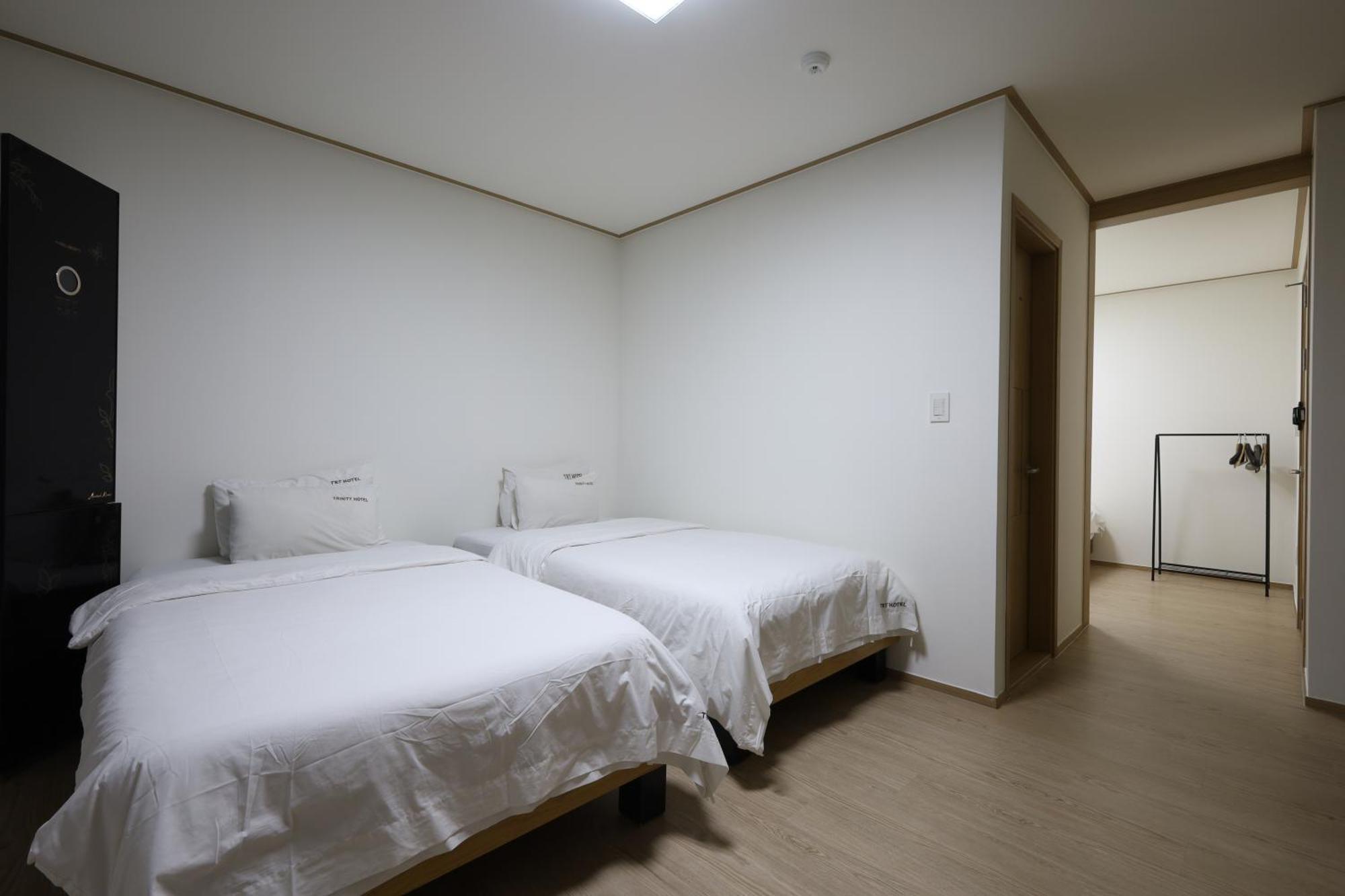 Trt Hotel Пусан Екстериор снимка