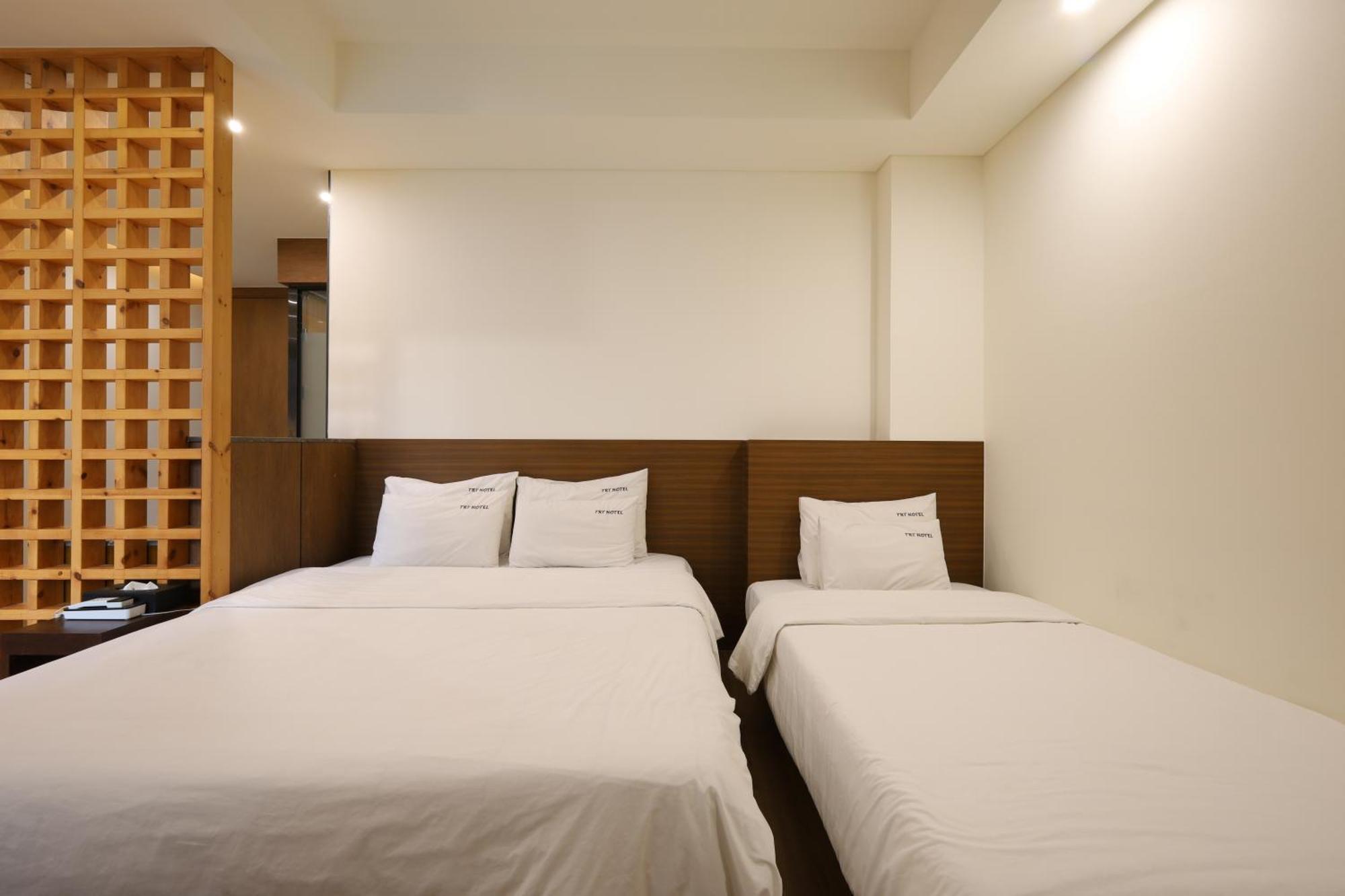 Trt Hotel Пусан Екстериор снимка