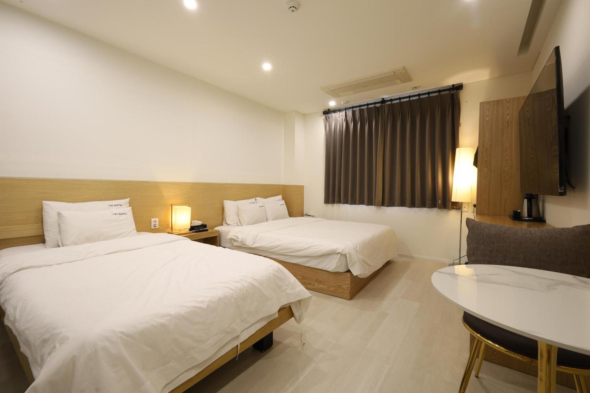 Trt Hotel Пусан Екстериор снимка