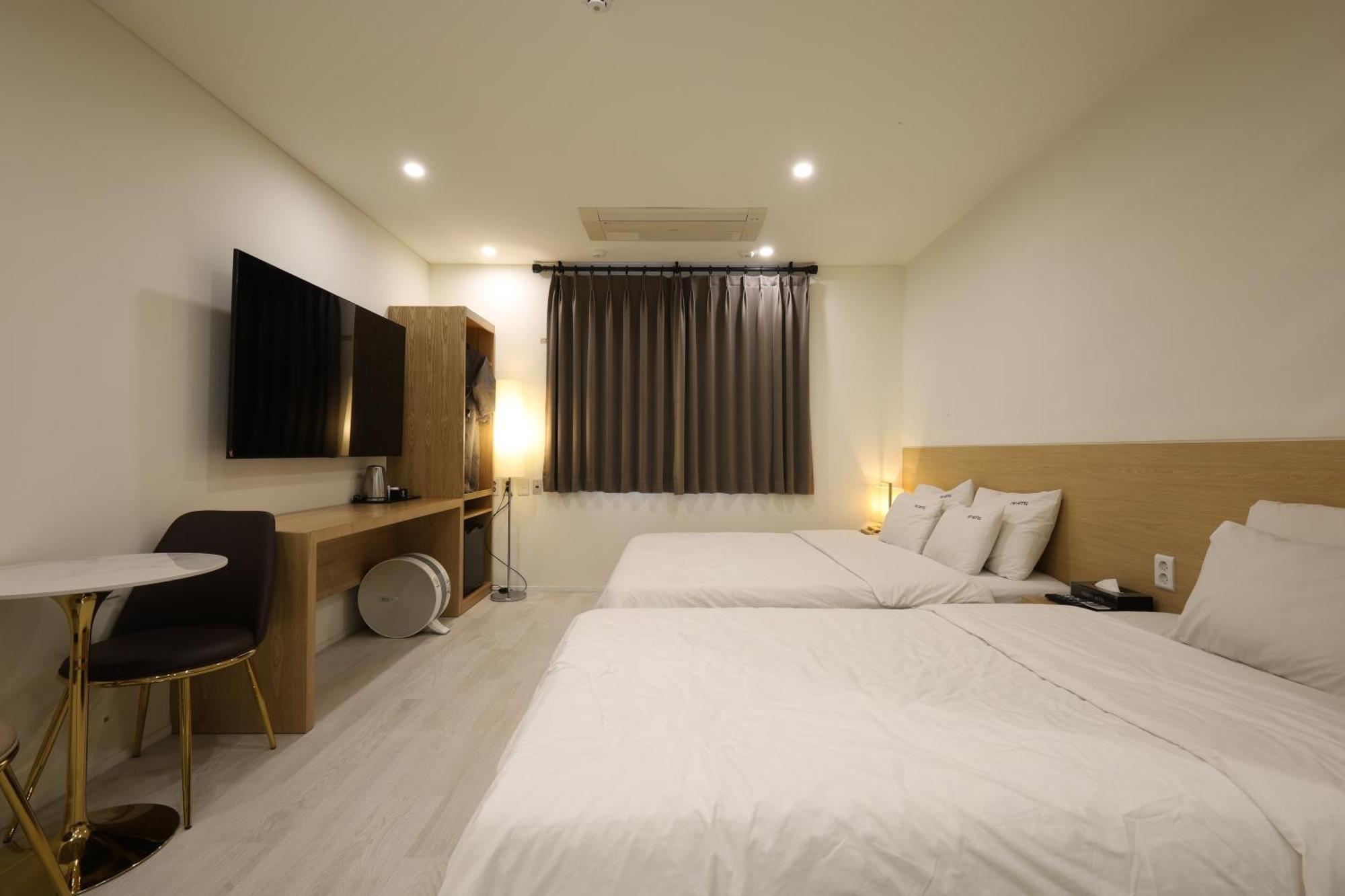 Trt Hotel Пусан Екстериор снимка