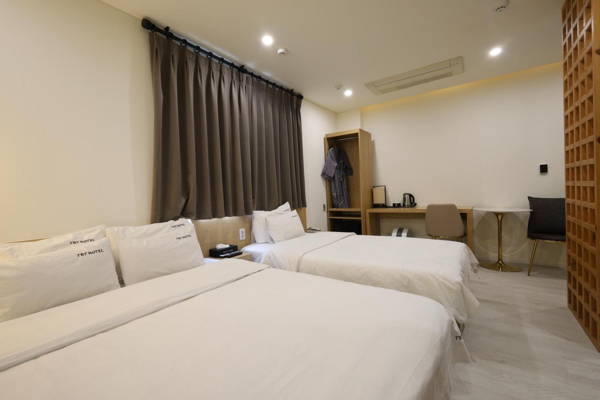 Trt Hotel Пусан Екстериор снимка