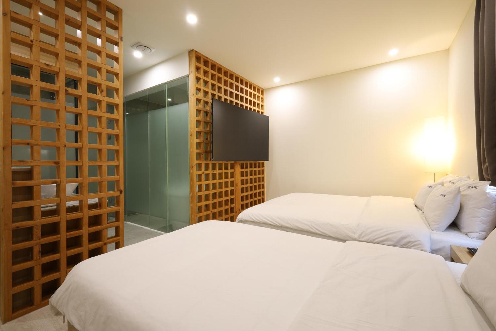 Trt Hotel Пусан Екстериор снимка