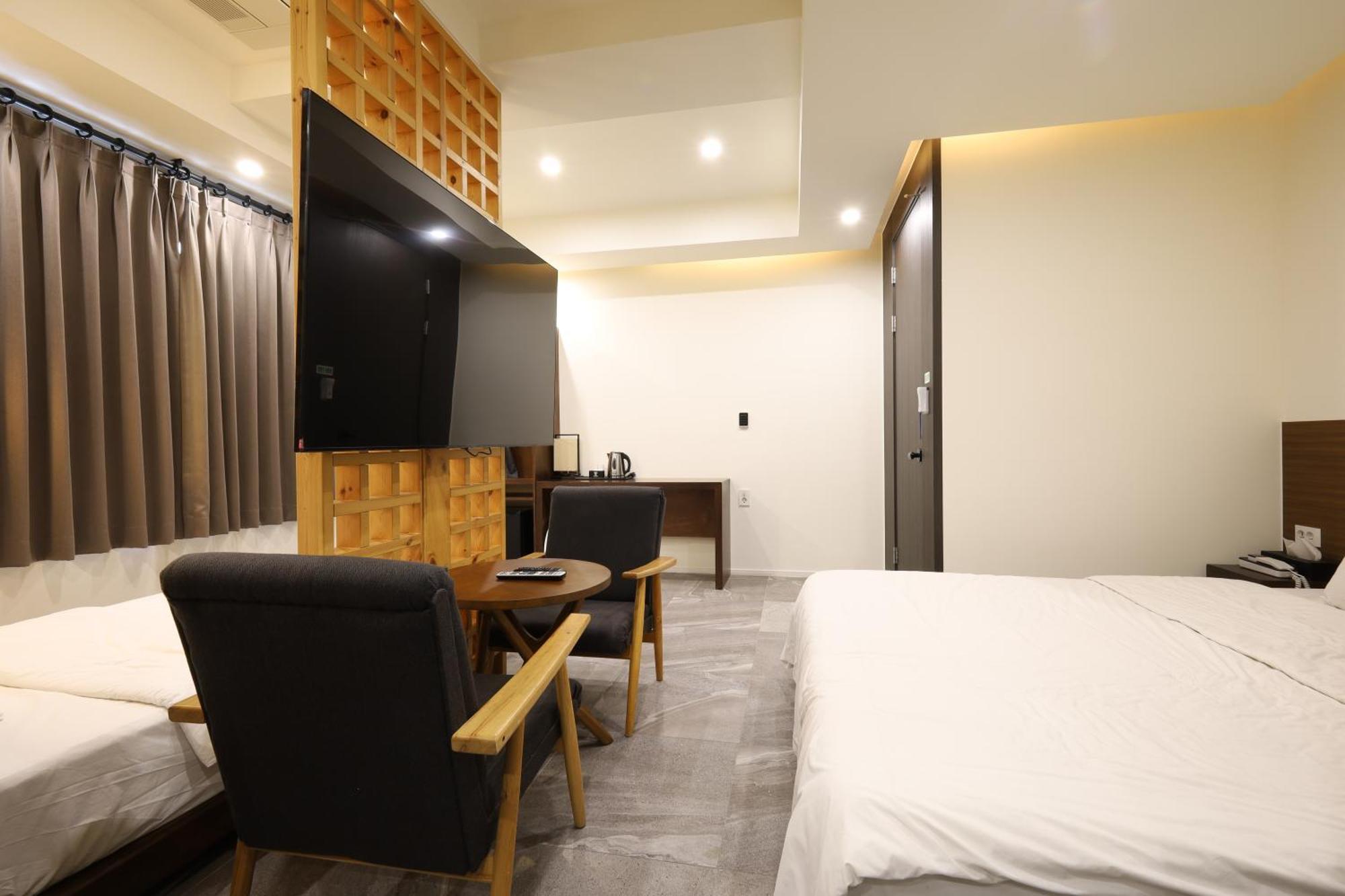Trt Hotel Пусан Екстериор снимка
