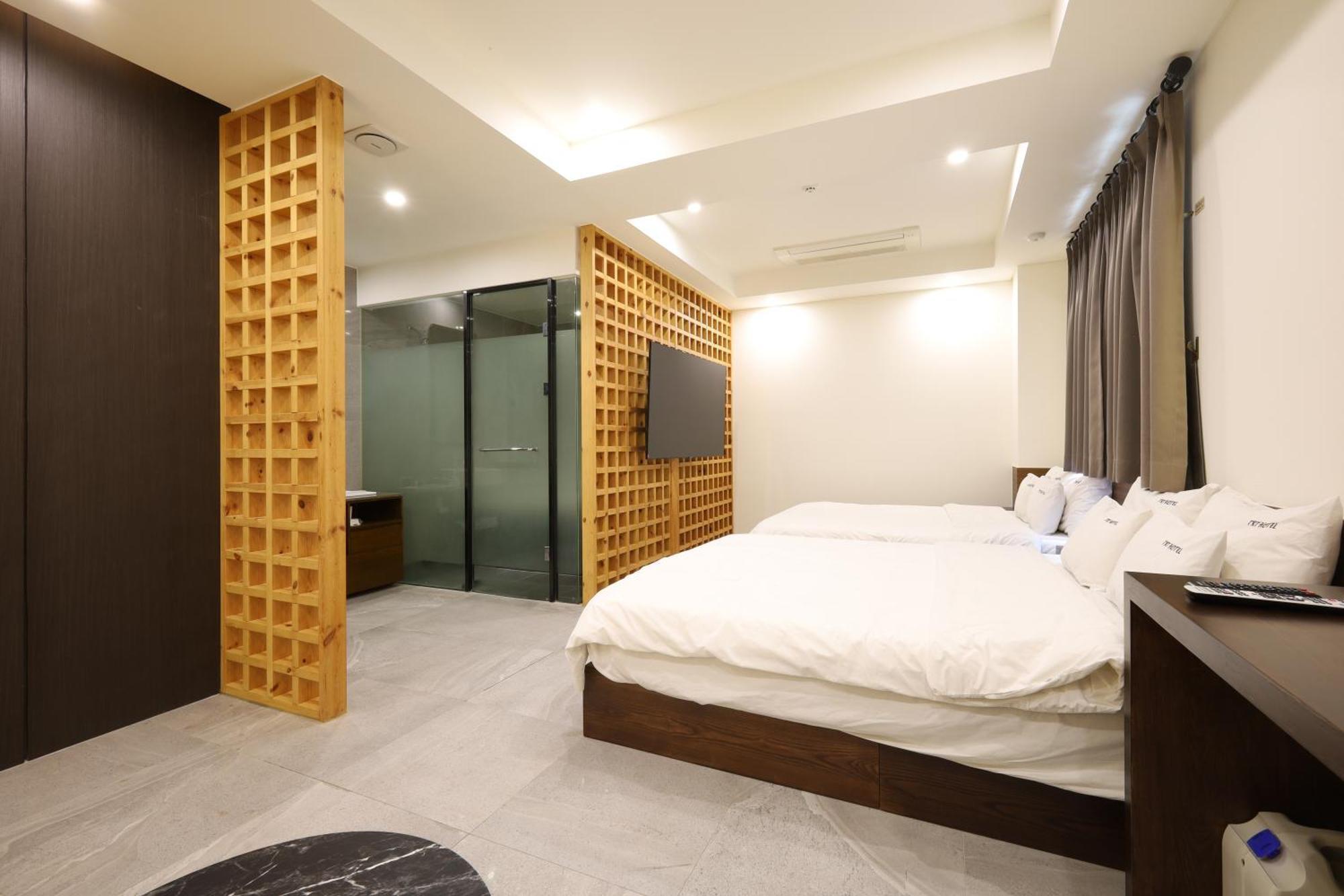 Trt Hotel Пусан Екстериор снимка